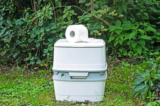 Best Portable toilet rental cost  in Grosse Pointe Farms, MI