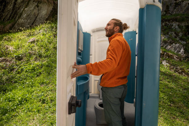 Professional porta potty rental in Grosse Pointe Farms, MI