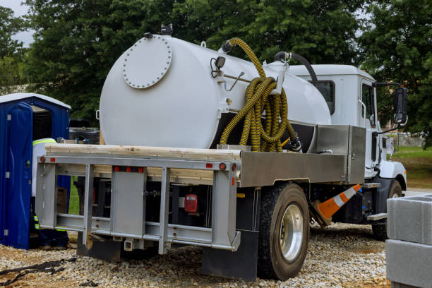 Best Sanitation services for porta potties  in Grosse Pointe Farms, MI